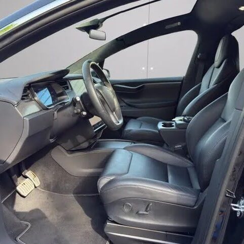 tesla-02 tesla-02